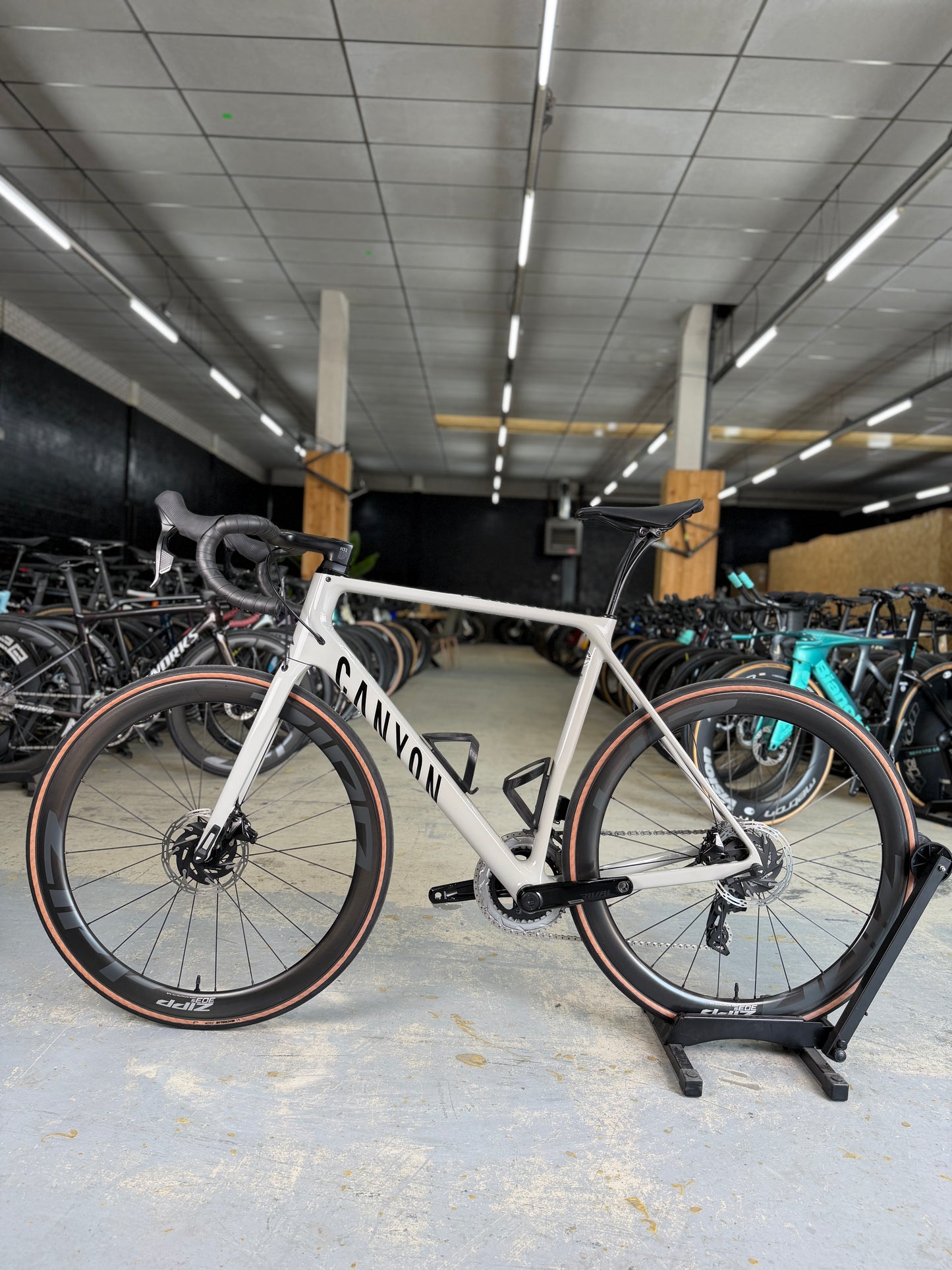 Canyon Endurace CF SL7 AXS Carbon Racefiets