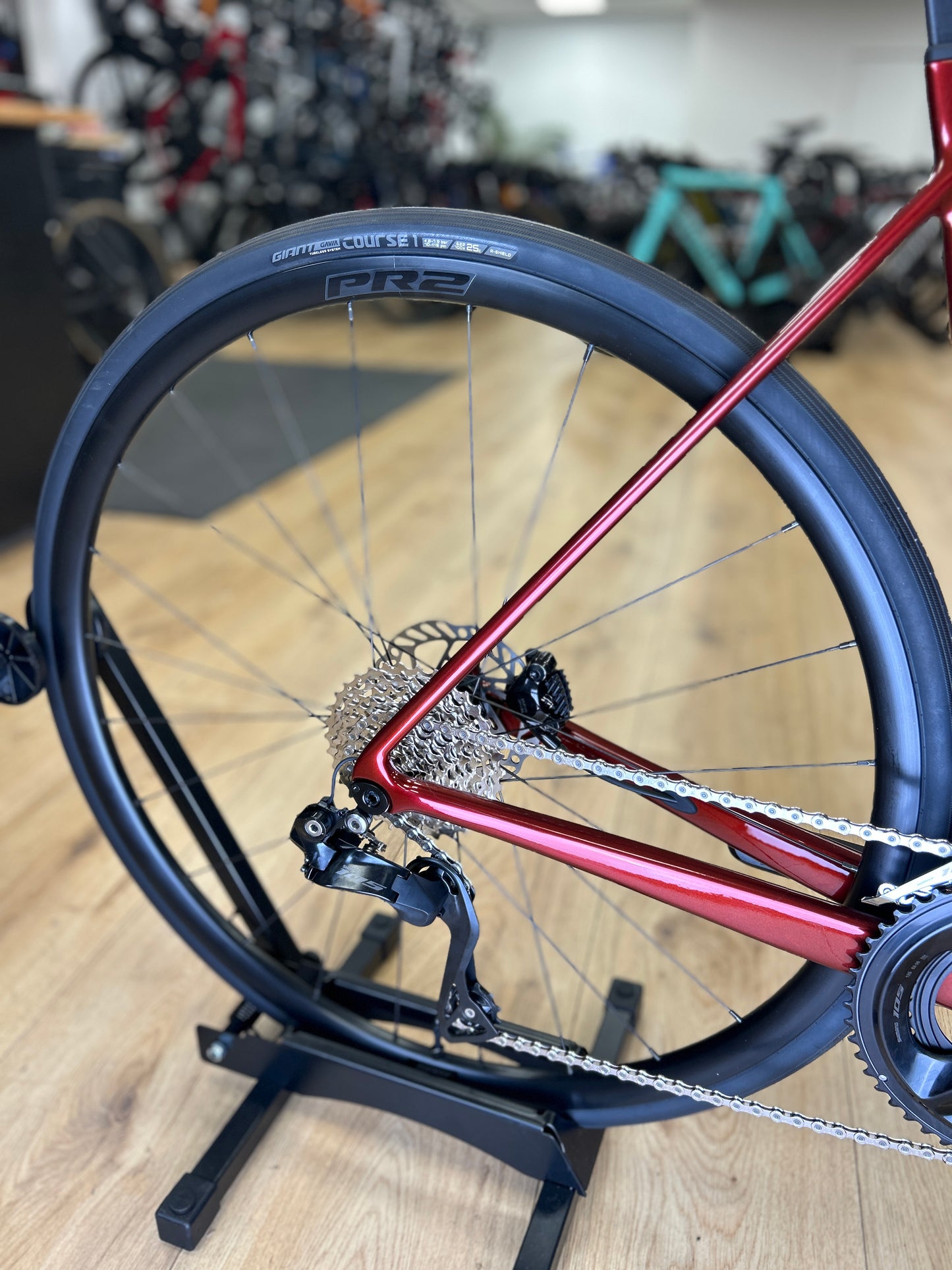 Demo Giant TCR Advanced 1 Di2 Carbon Road Bike