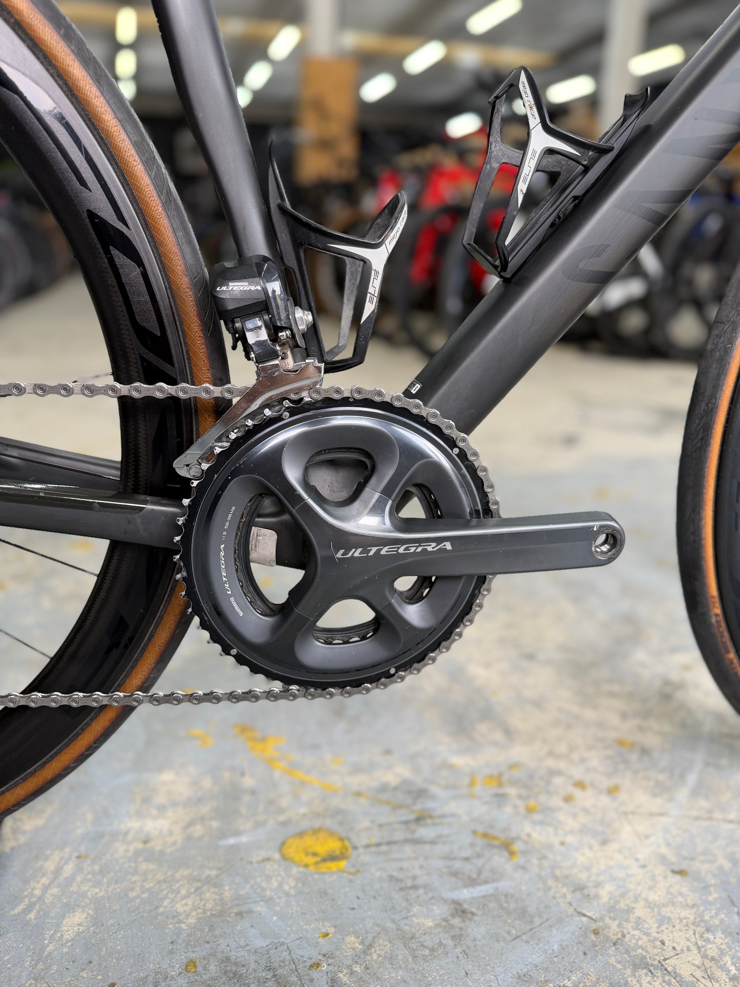 Canyon Ultimate SLX Di2 Carbon Racefiets