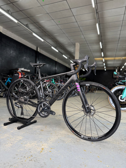 Canyon Ultimate WMN CF SL Di2 Carbon Racefiets
