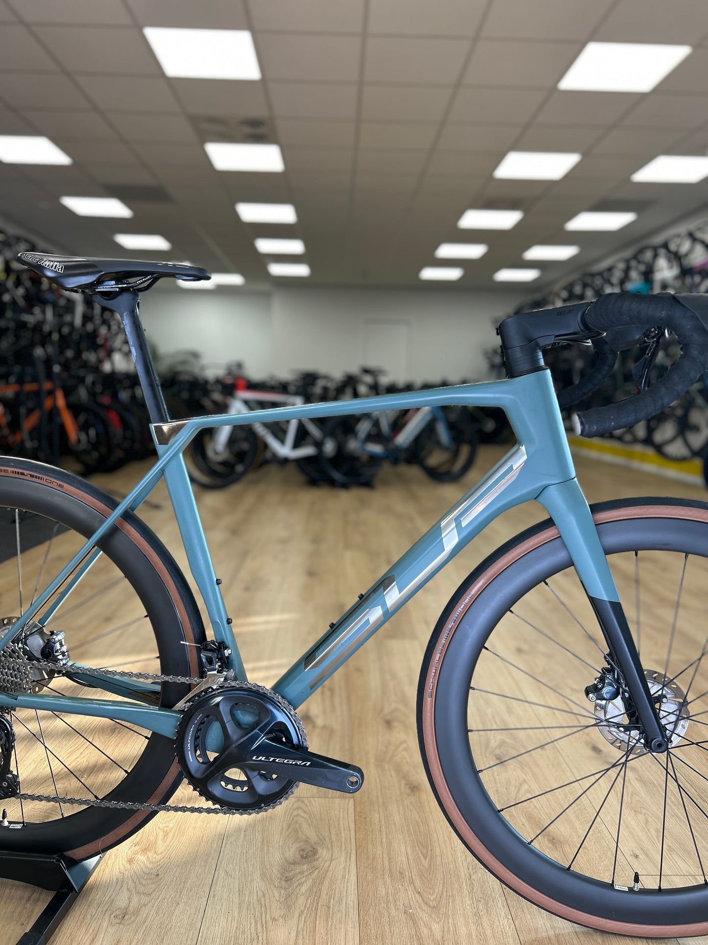 Superior X-Road Team Issue SE Carbon Racefiets