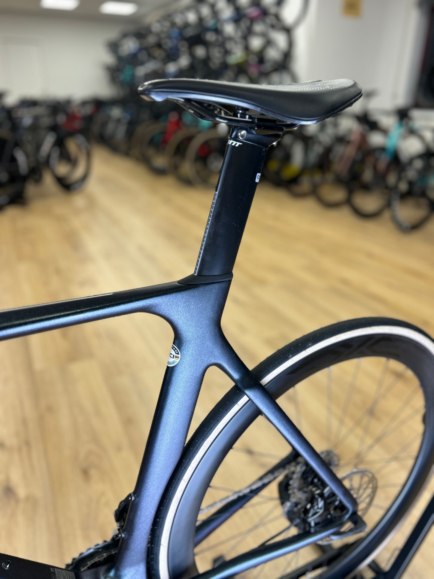 Giant Propel Advanced 1 AXS Carbon Road Bike