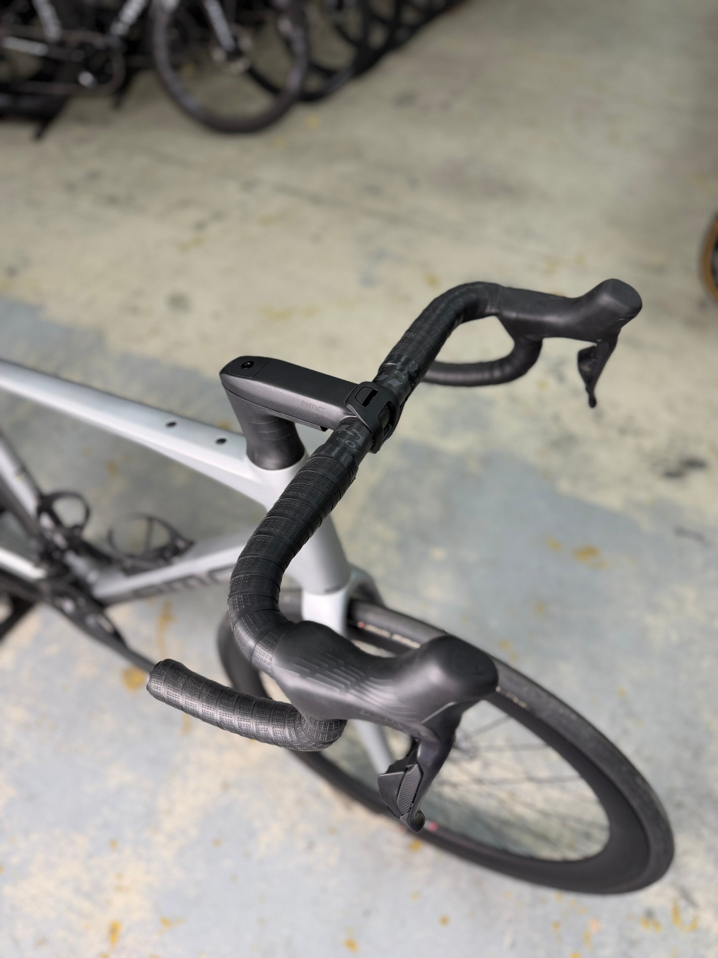 NIEUW BMC Roadmachine R01 Di2 Carbon Racefiets