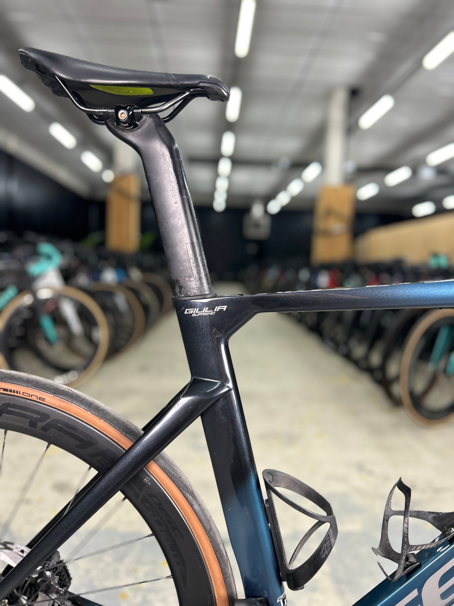 Sensa Giulia Supremo Di2 Carbon Road Bike