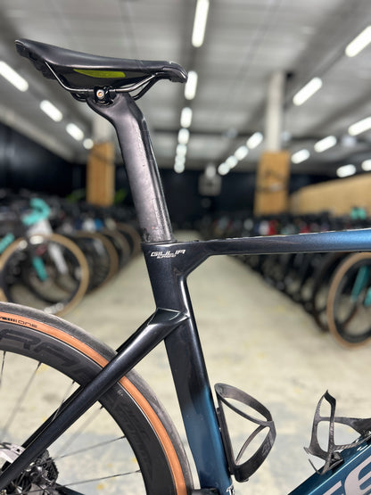 Sensa Giulia Supremo Di2 Carbon Road Bike