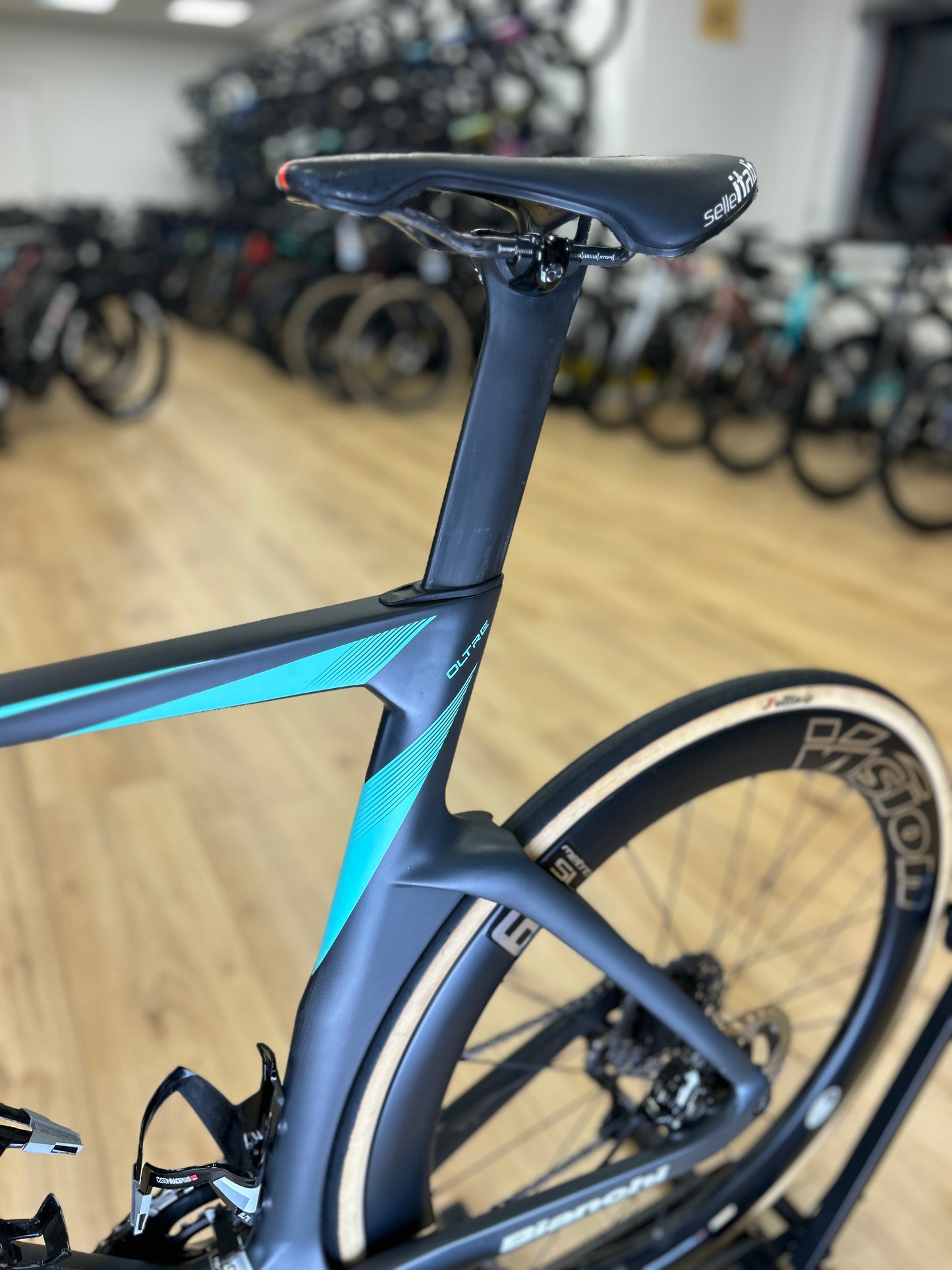Bianchi Oltre RC Di2 Dura-Ace Carbon Racefiets