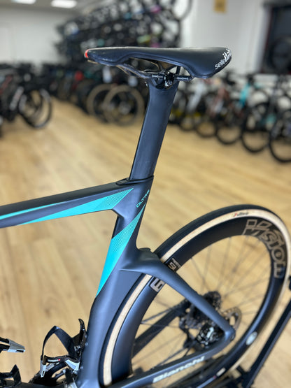 Bianchi Oltre RC Di2 Dura-Ace Carbon Racefiets