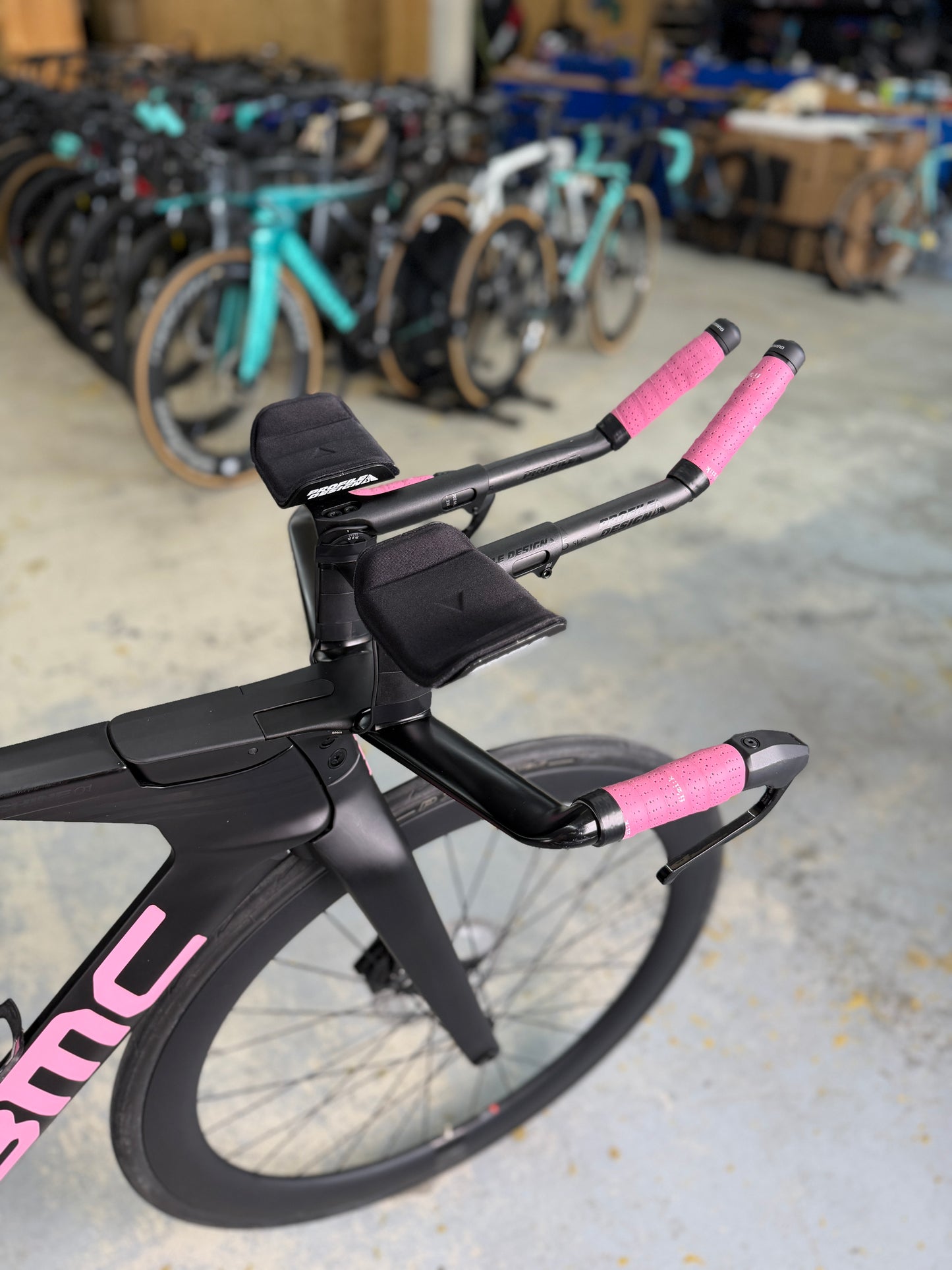 100km BMC Timemachine 01 ONE Di2 Carbon TT