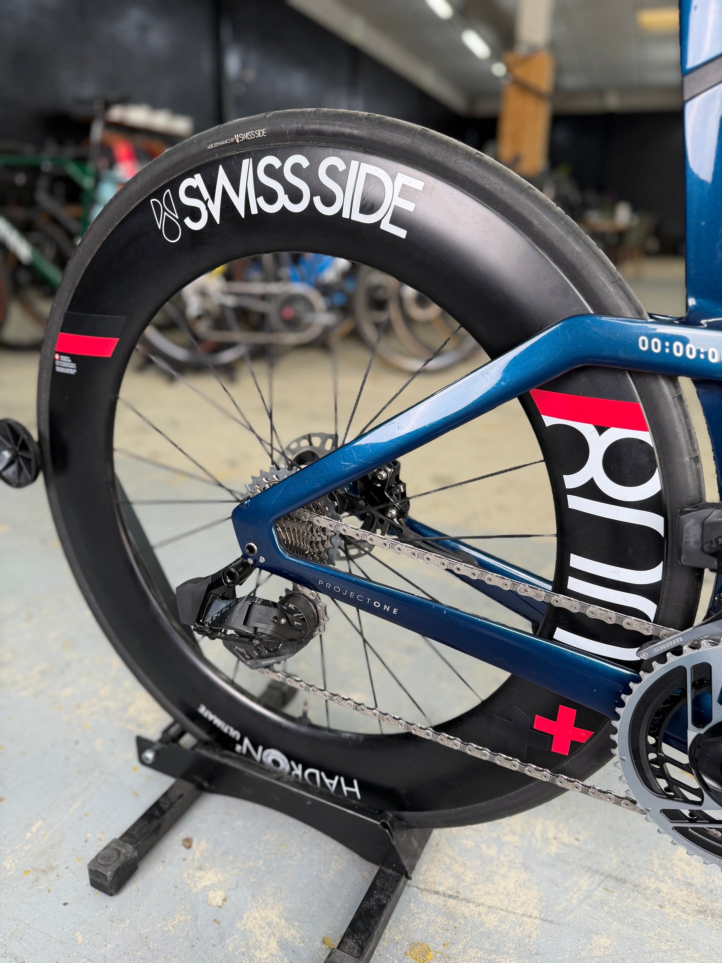 Trek Speed Concept SLR 9 eTap Red Carbon Racefiets