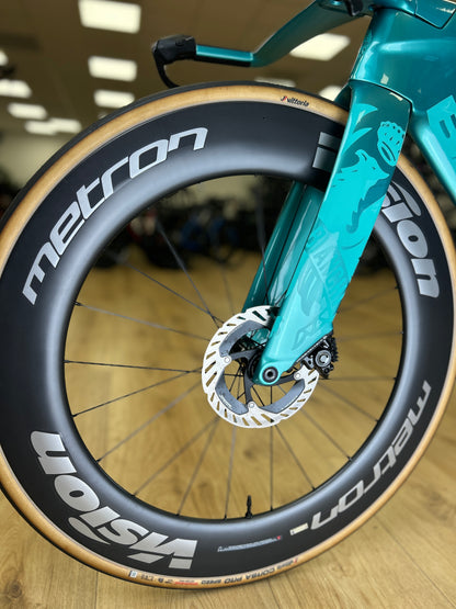 Bianchi Aquila RC Disc Di2 Carbon Racefiets