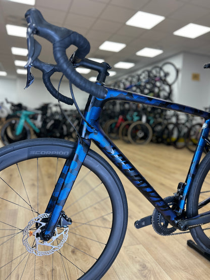 Specialized Tarmac SL6 Di2 Carbon Road Bike