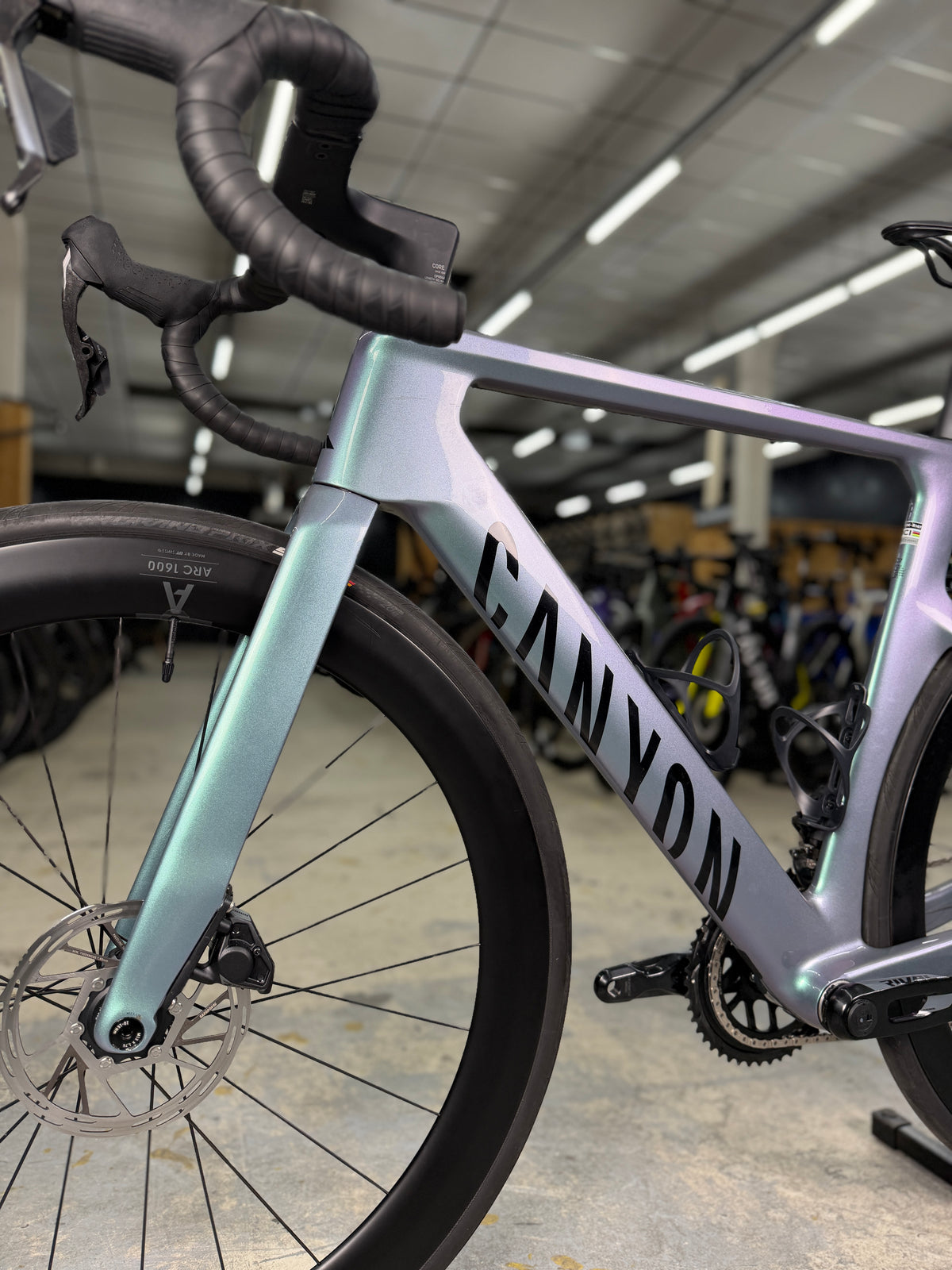 1000km Canyon Aeroad CF SLX AXS Carbon Racefiets