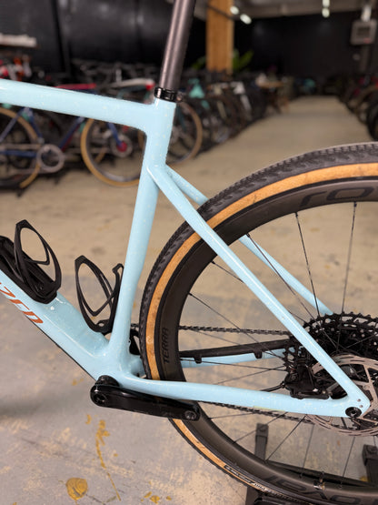 Specialized Diverge Expert AXS Gravel Bike