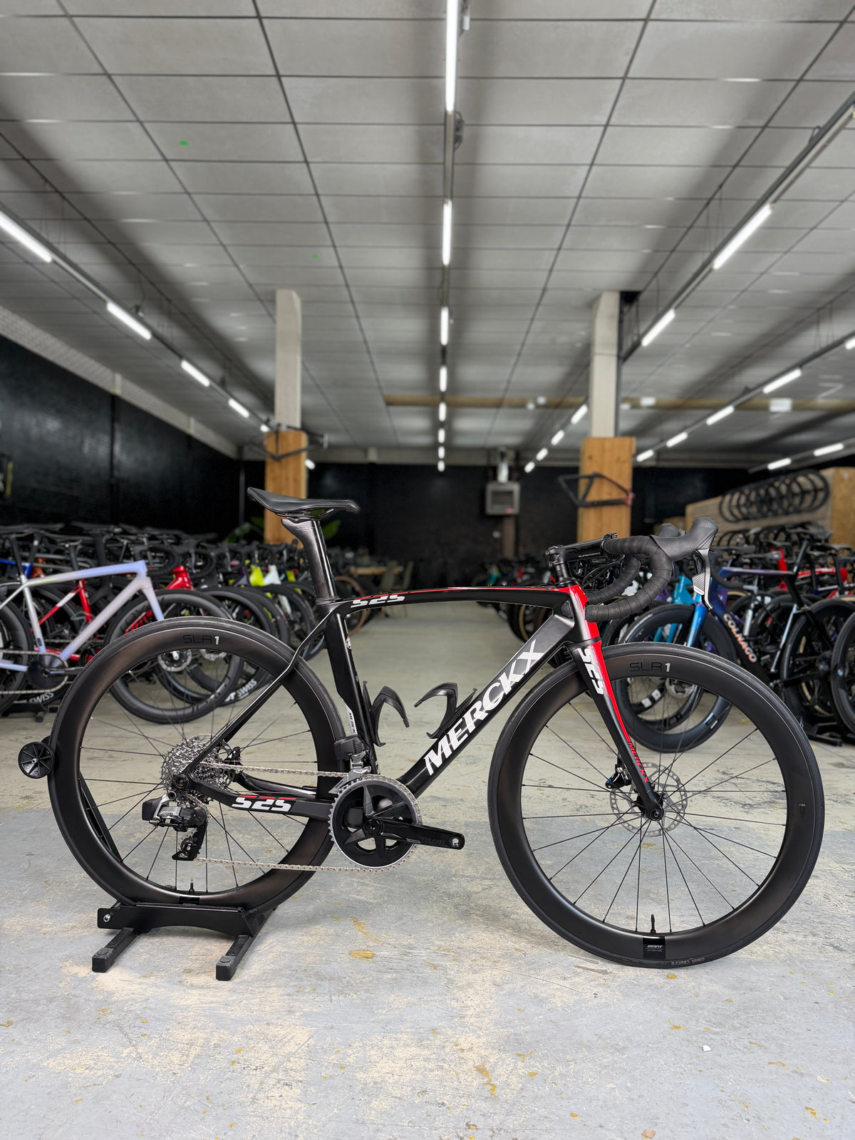 Eddy Merckx 525 AXS Carbon Racefiets