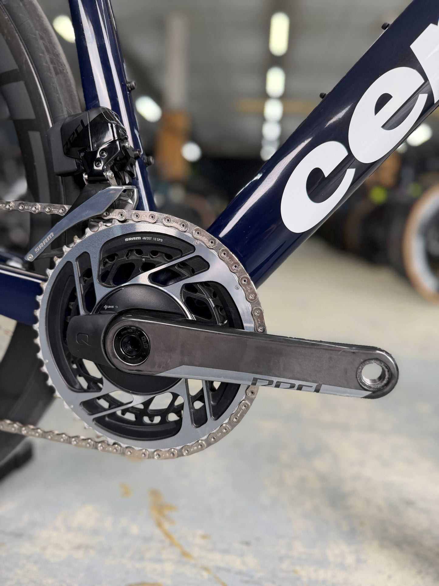 Cervélo Caledonia-5 Red eTap Carbon Racefiets