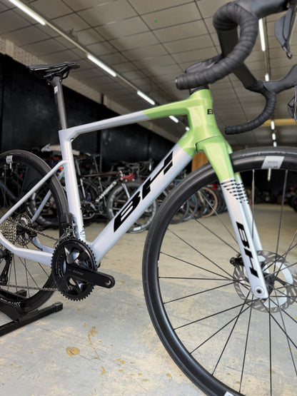 NIEUW BH RS1 Di2 Carbon Racefiets