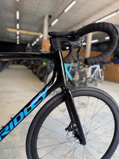 NIEUW Ridley Helium Carbon Racefiets