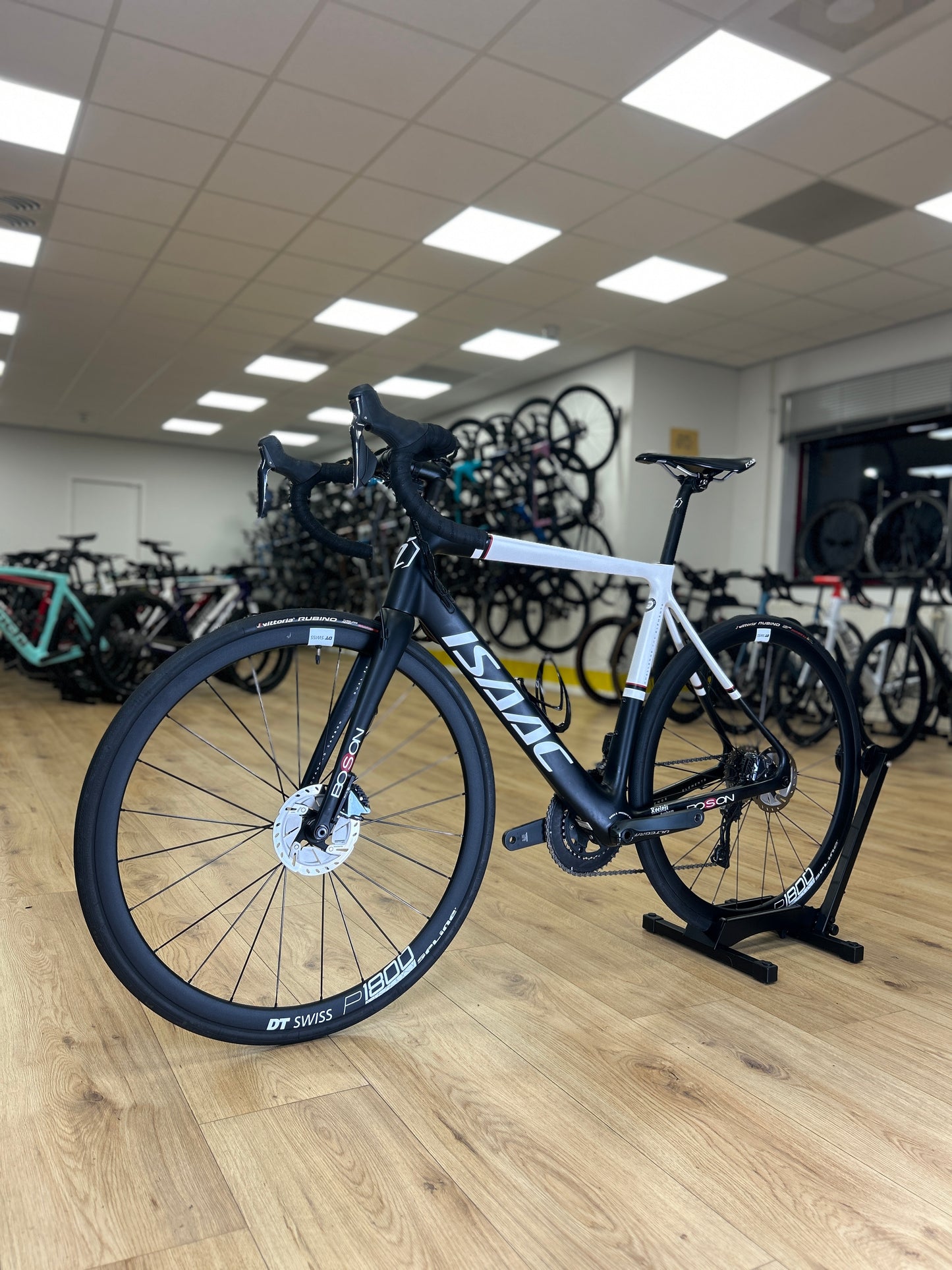 Isaac Boson Di2 Carbon Racefiets