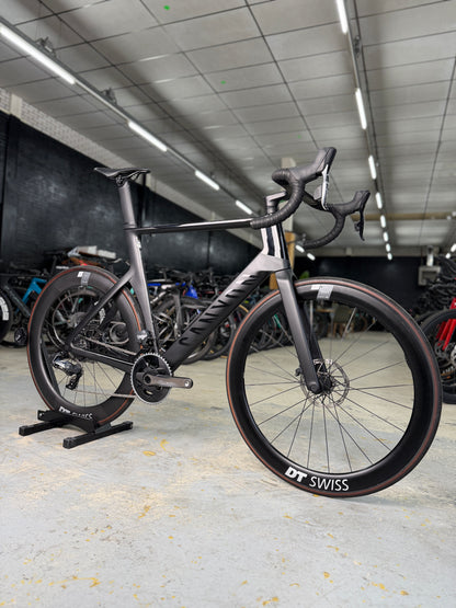 Canyon Aeroad CF SLX AXS Carbon Racefiets