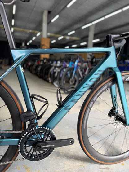 Canyon Ultimate CF SLX AXS Carbon Racefiets
