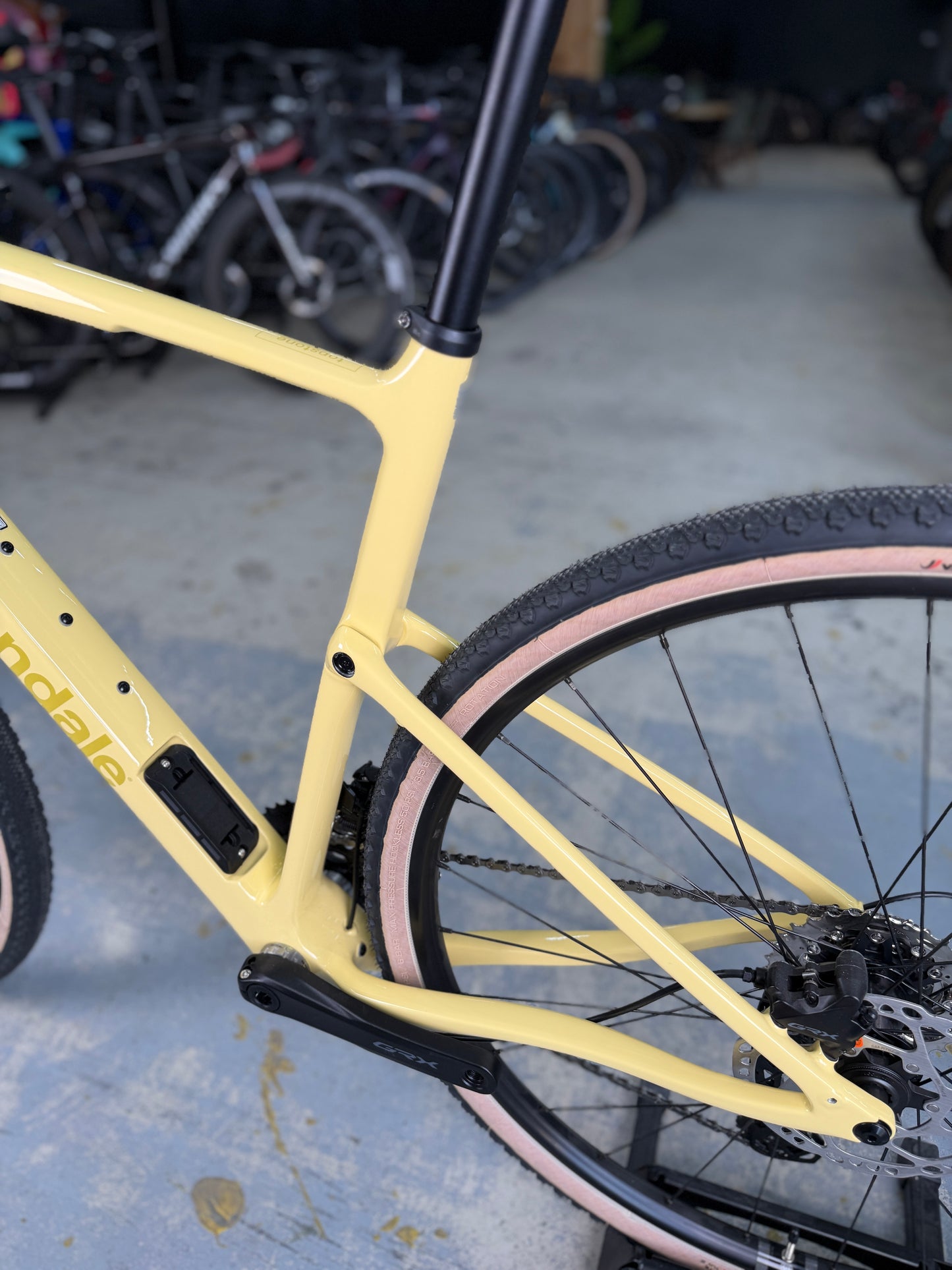 NIEUW Cannondale Topstone Gravel Fiets