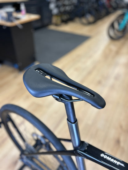 Trek Domane SL7 Di2 Carbon Racefiets