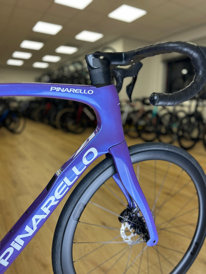0km Showroom Model Pinarello F5 Di2 Carbon Racefiets