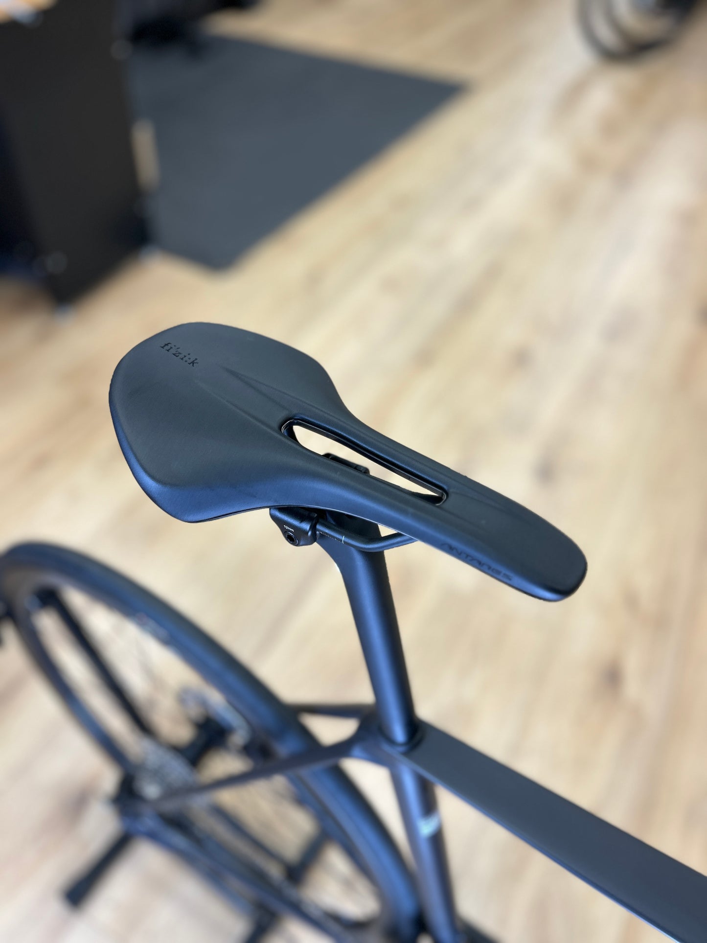 0km Showroom Model Orbea Orca M20i Di2 Carbon Racefiets