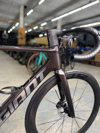 SHOWROOM Giant Propel Advanced Pro 0 Di2 Carbon Racefiets