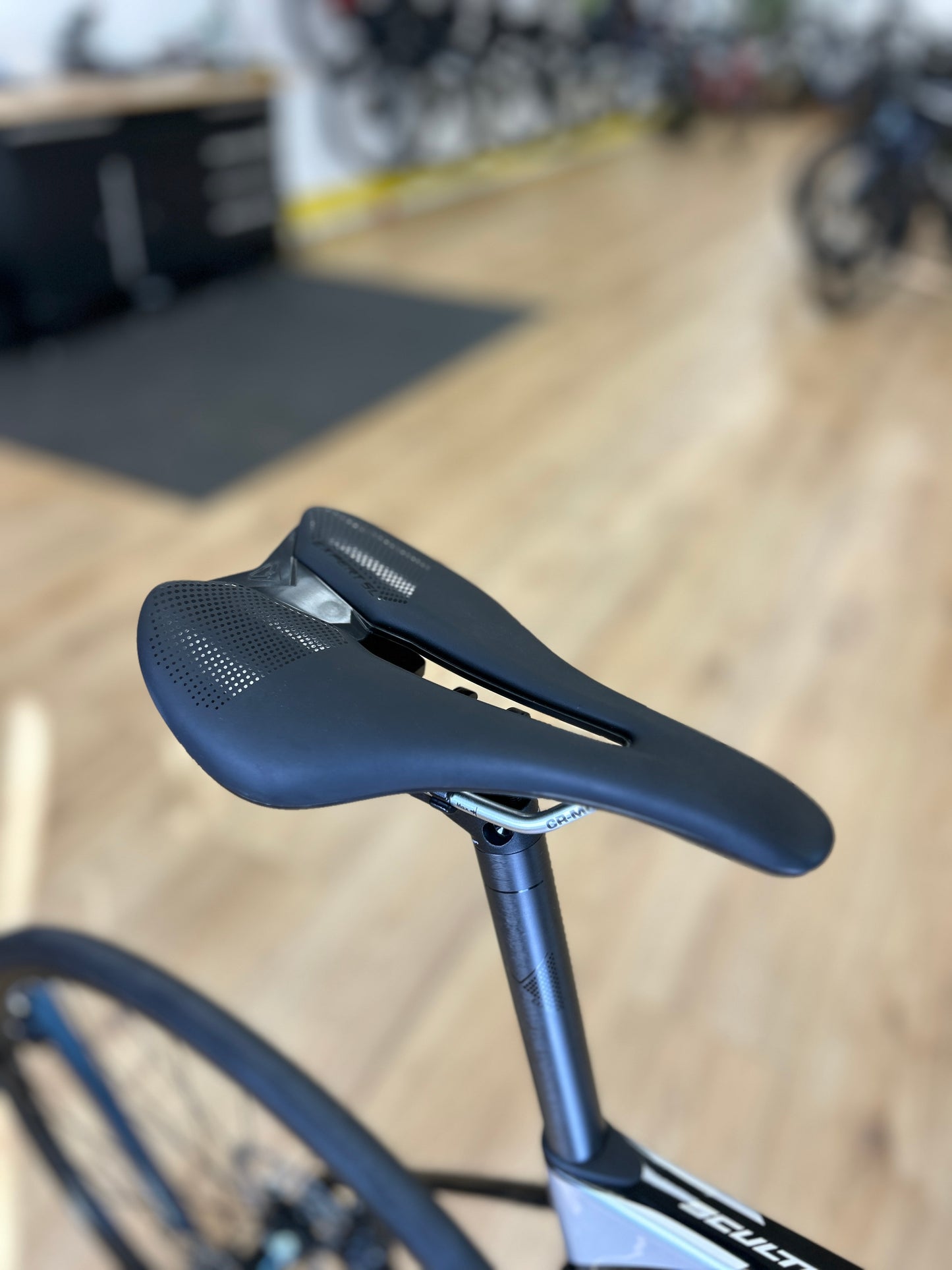200km Merida Scultura 6000 Di2 Carbon Racefiets
