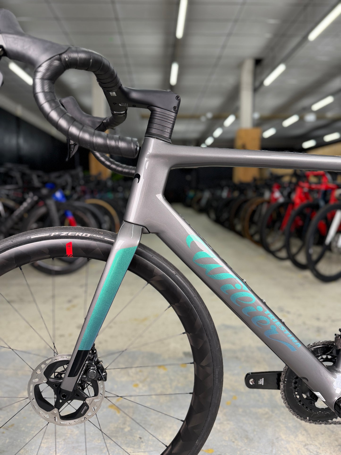 1000km Wilier Filante SLR Dura Ace Di2 Carbon Racefiets