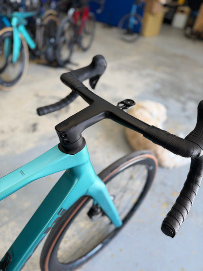 Bianchi Impulso RC Di2 Gravel Fiets