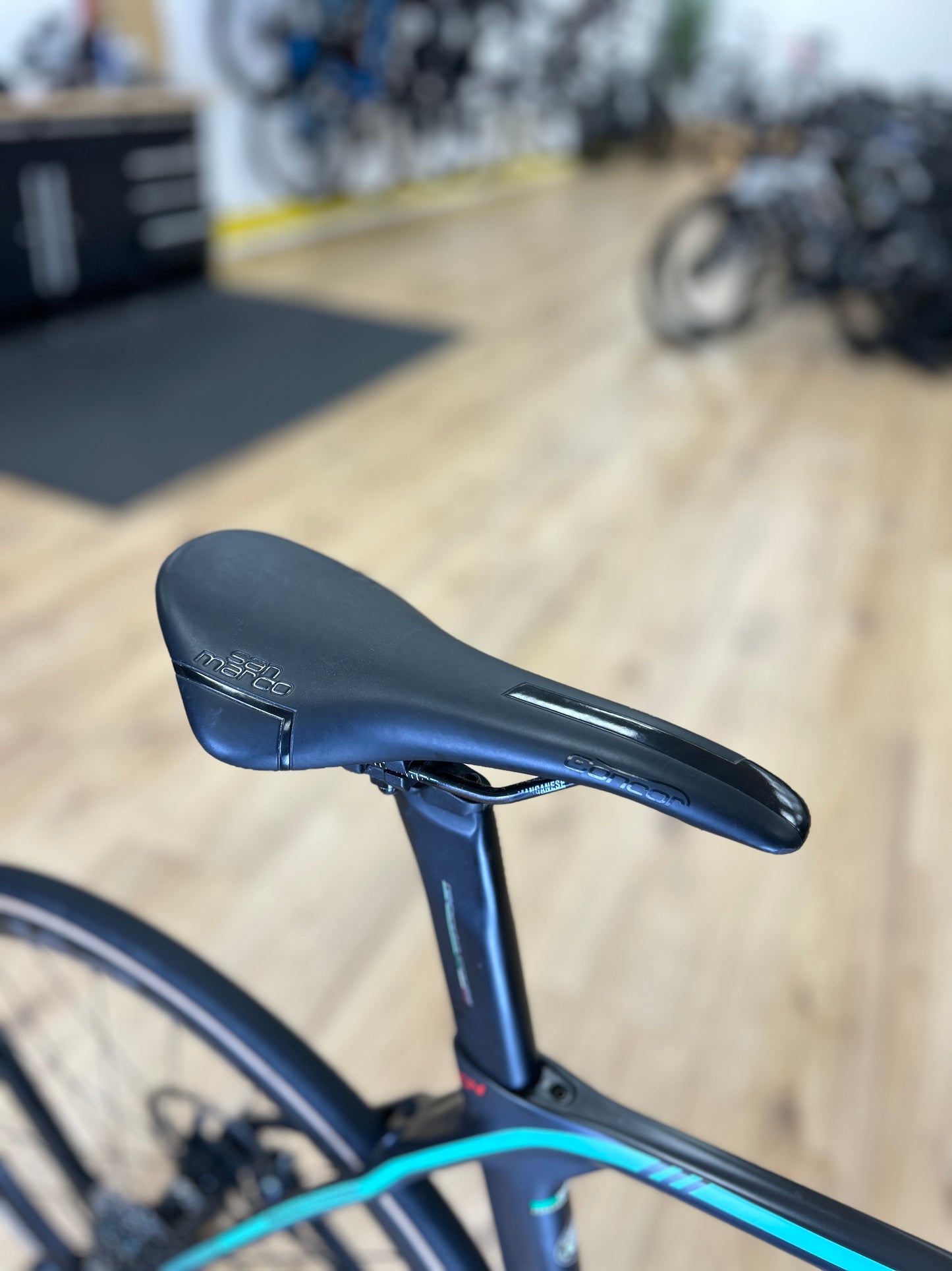 Bianchi Oltre Xr3 Disc Carbon Racefiets