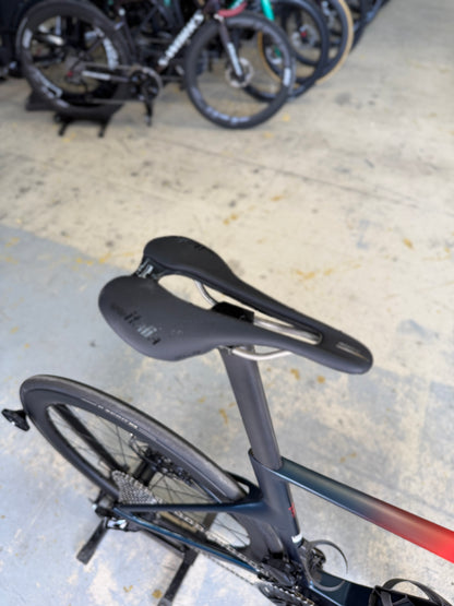NIEUW BMC TeamMachine R01 AXS Carbon Racefiets