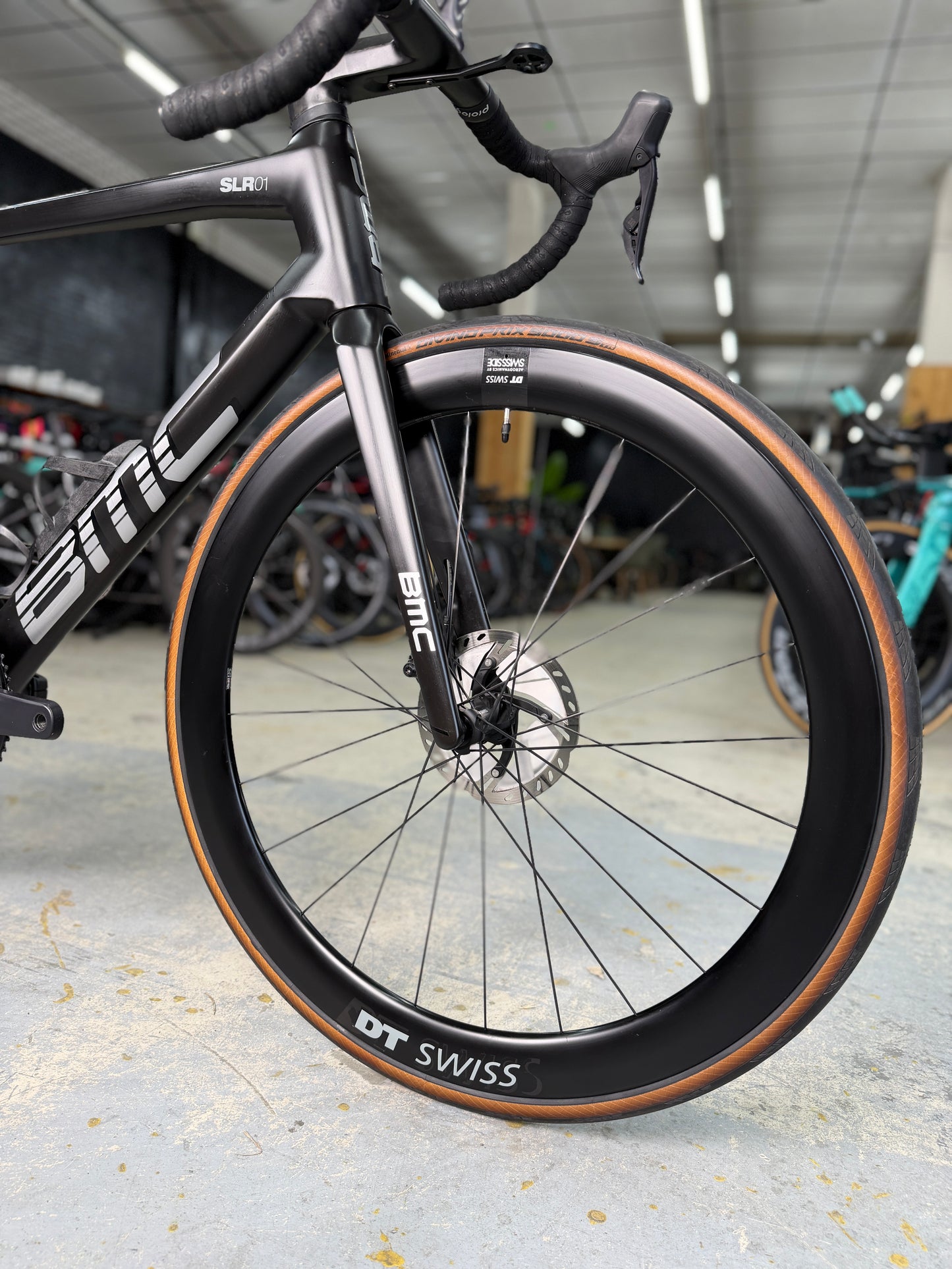 BMC Teammachine SLR 01 Di2 Carbon Road Bike