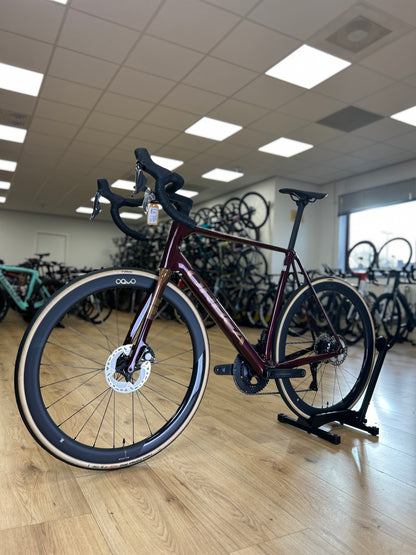 0km Showroom Model Orbea Orca M20iLTD PWR Di2 Carbon Racefiets