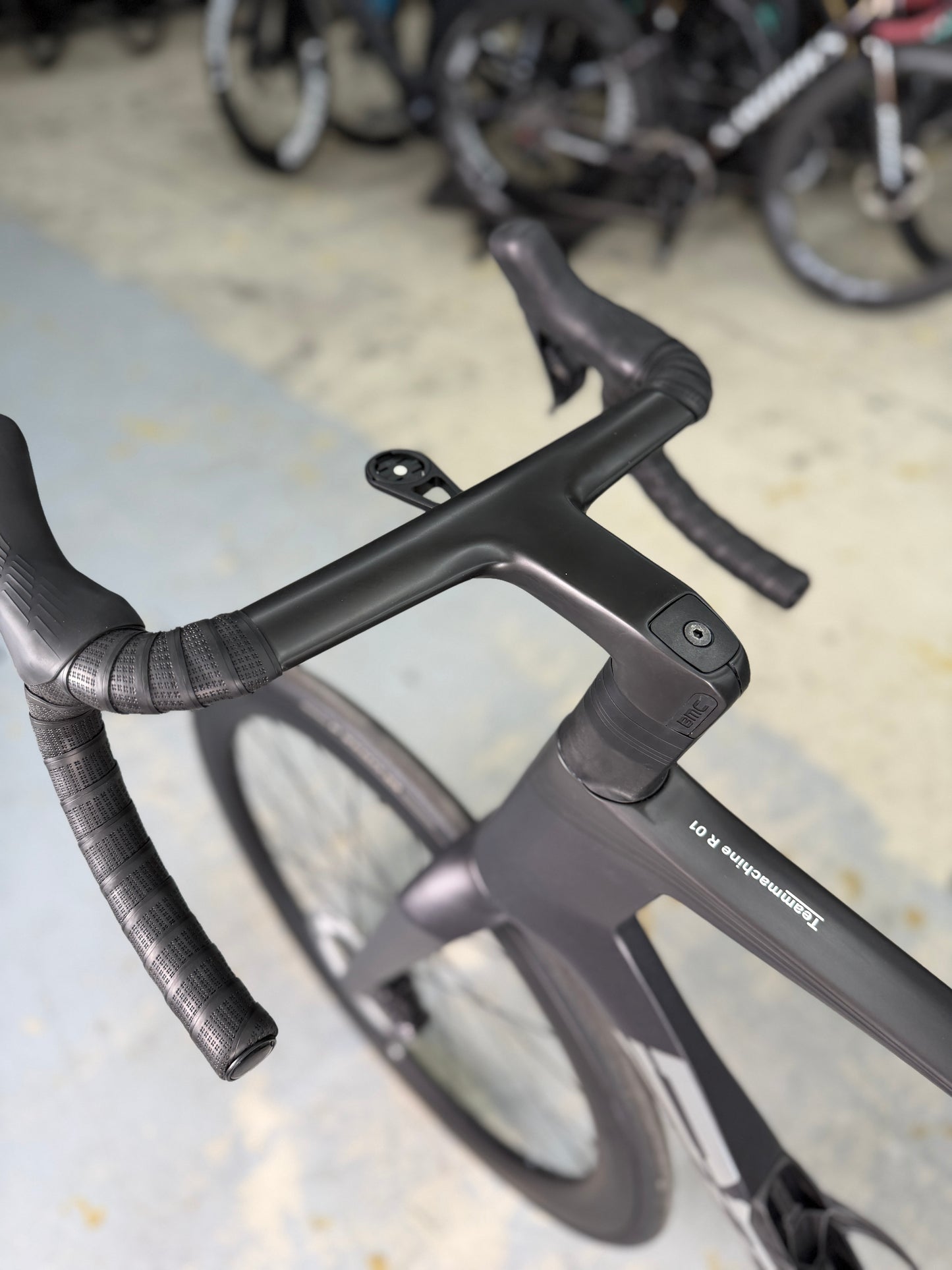 NIEUW BMC TeamMachine R01 Di2 Carbon Racefiets