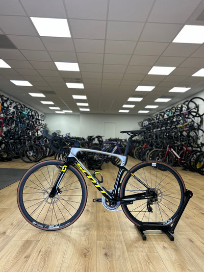Scott Foil RC AXS Carbon Road Bike