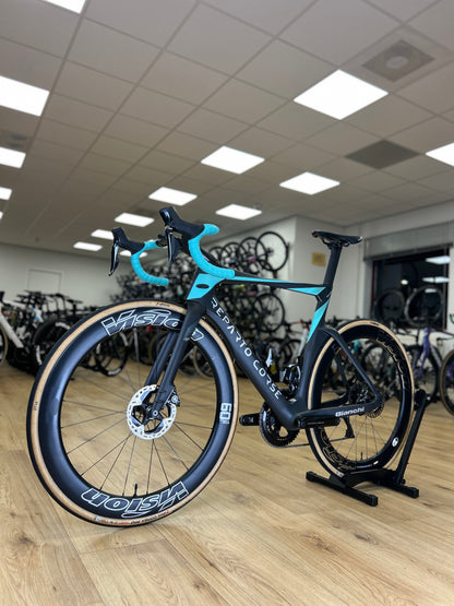 Bianchi Oltre RC Di2 Dura-Ace Carbon Racefiets