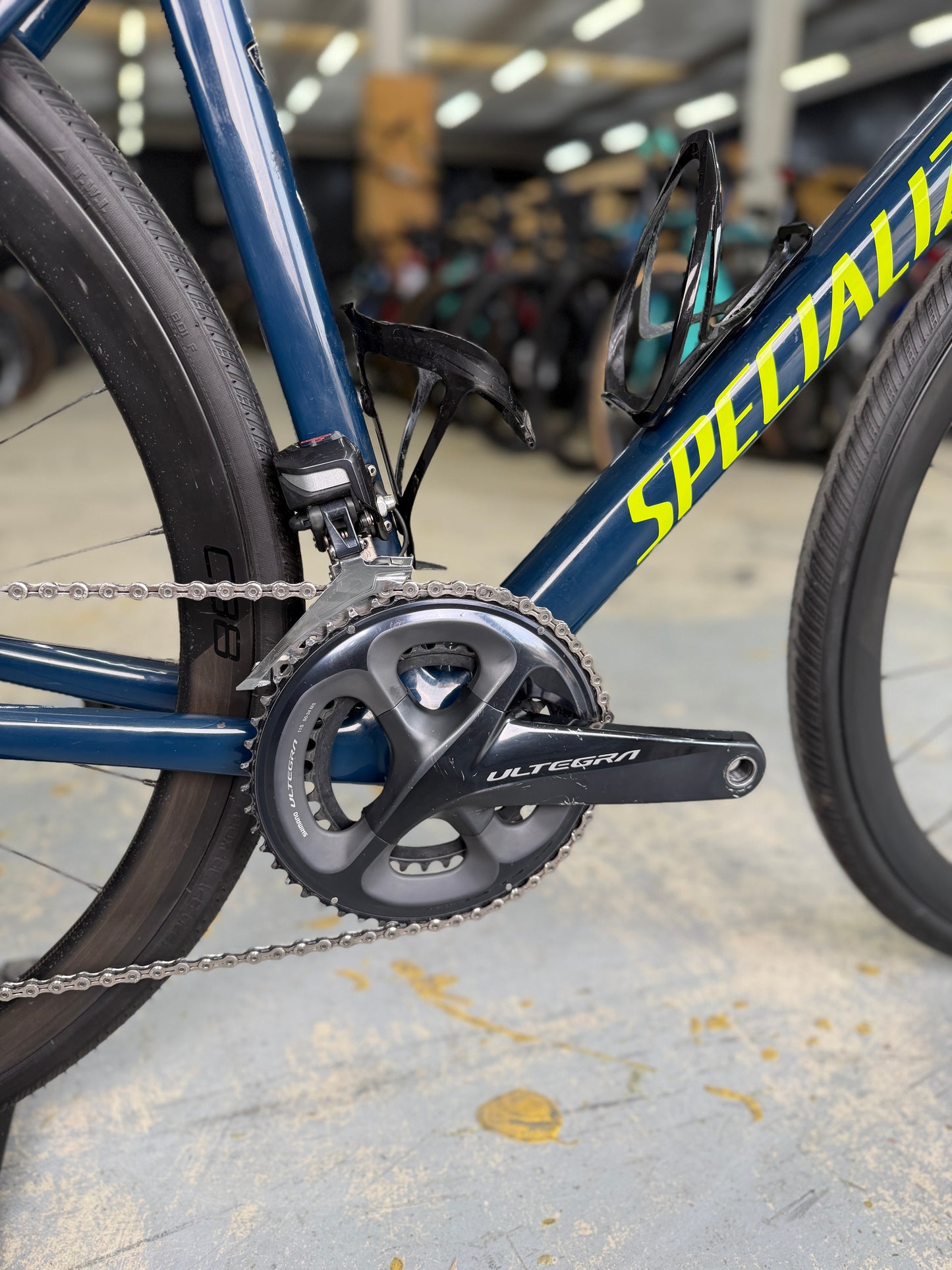 Specialized Roubaix Expert Di2 Carbon Road Bike