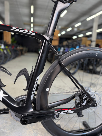 Eddy Merckx 525 AXS Carbon Racefiets