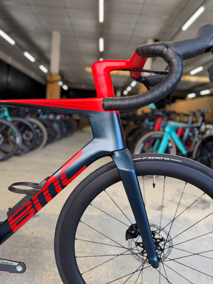 NIEUW BMC TeamMachine R01 AXS Carbon Racefiets
