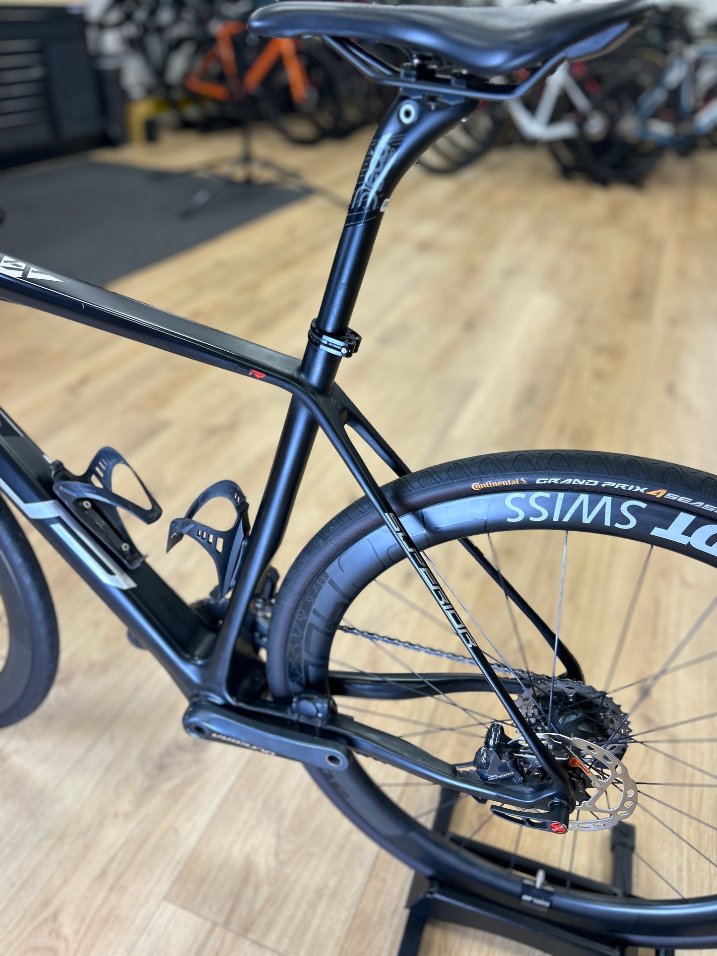 SUP X-Road Di2 Carbon Racefiets