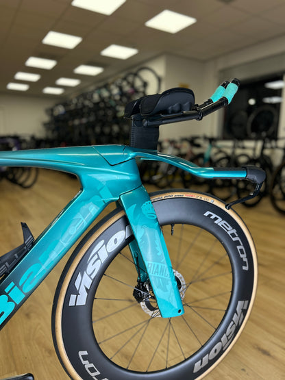 Bianchi Aquila RC Disc Di2 Carbon TT