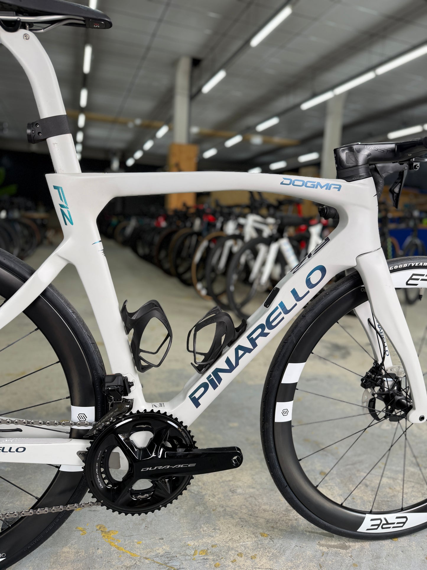Pinarello Dogma F12 Dura Ace Di2 Carbon Road Bike