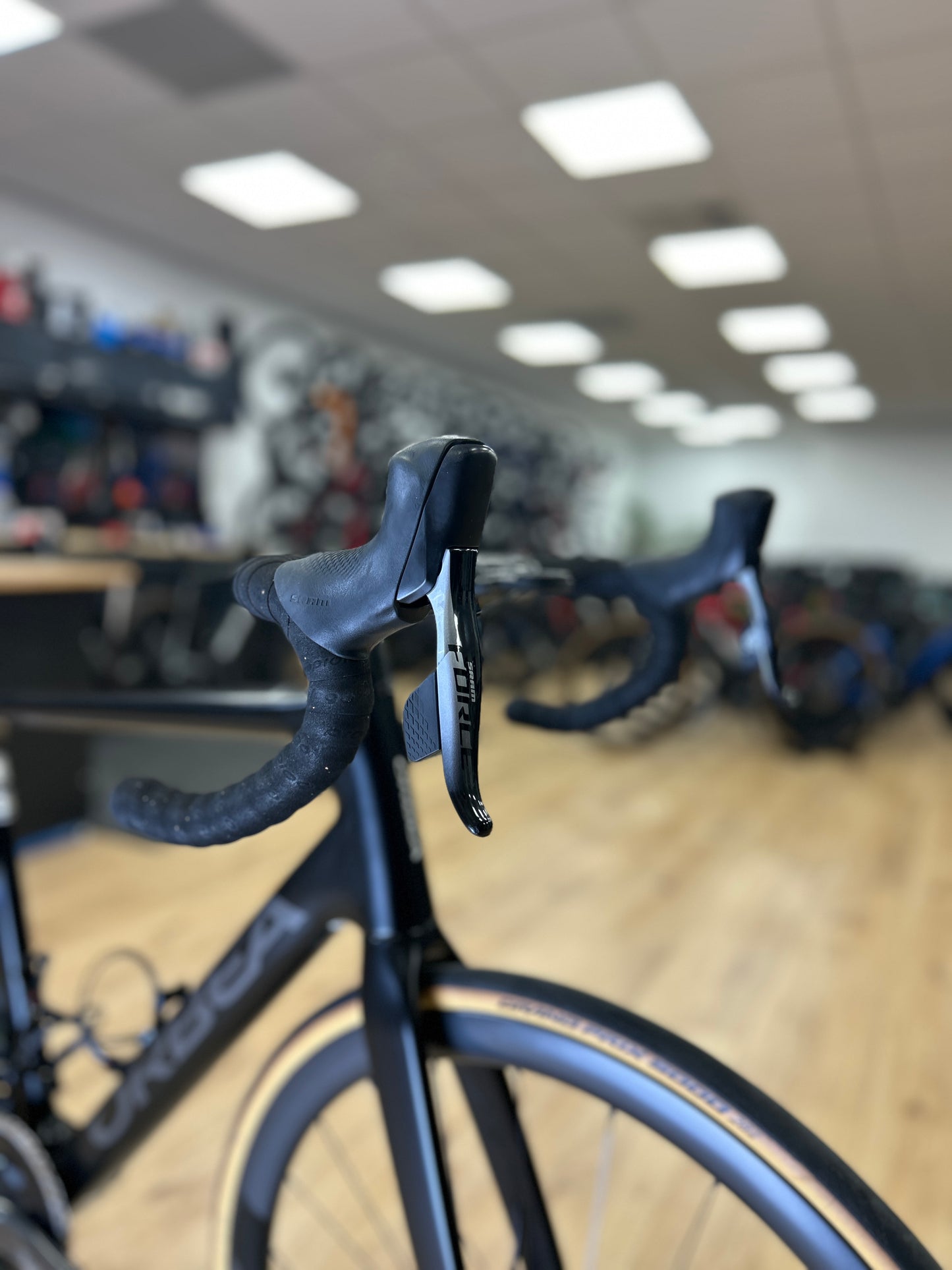 Orbea ORCA M21eTEAM PWR AXS Carbon Racefiets