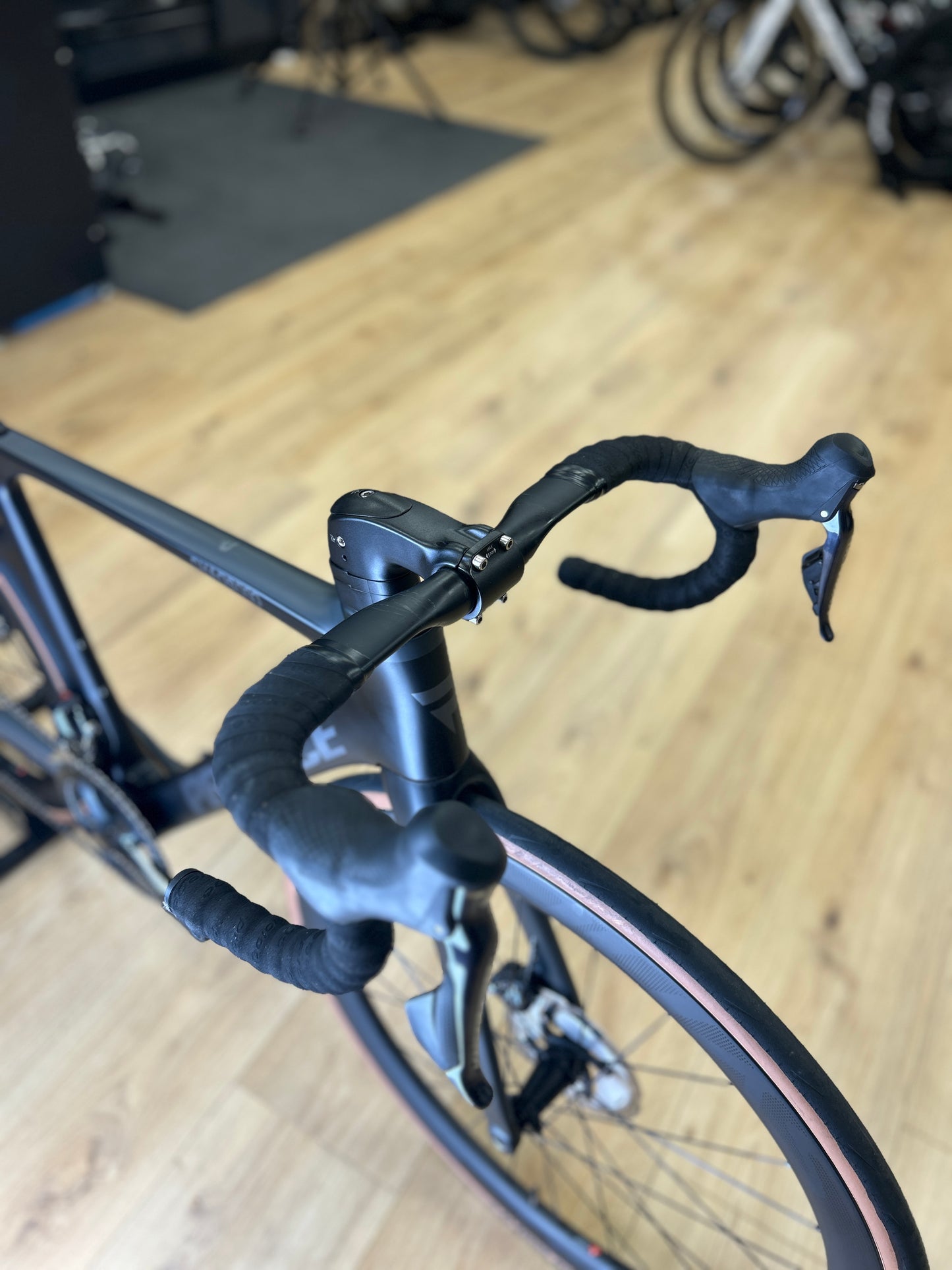 ProRace Chaos DSO Di2 Carbon Road Bike