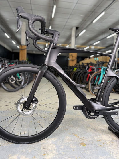 NIEUW BMC Teammachine R01 Di2 Carbon Racefiets