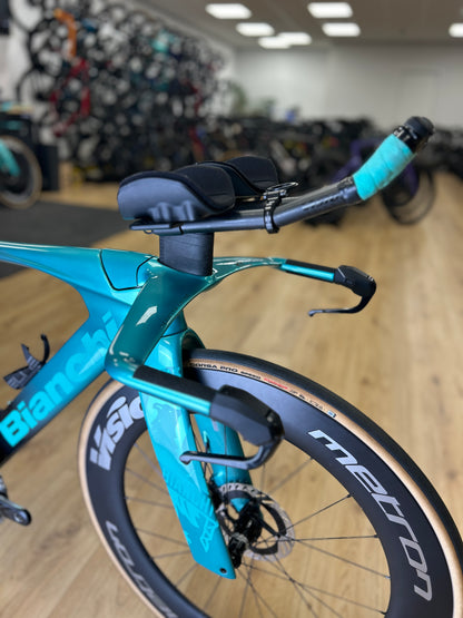Bianchi Aquila RC Disc Di2 Carbon TT