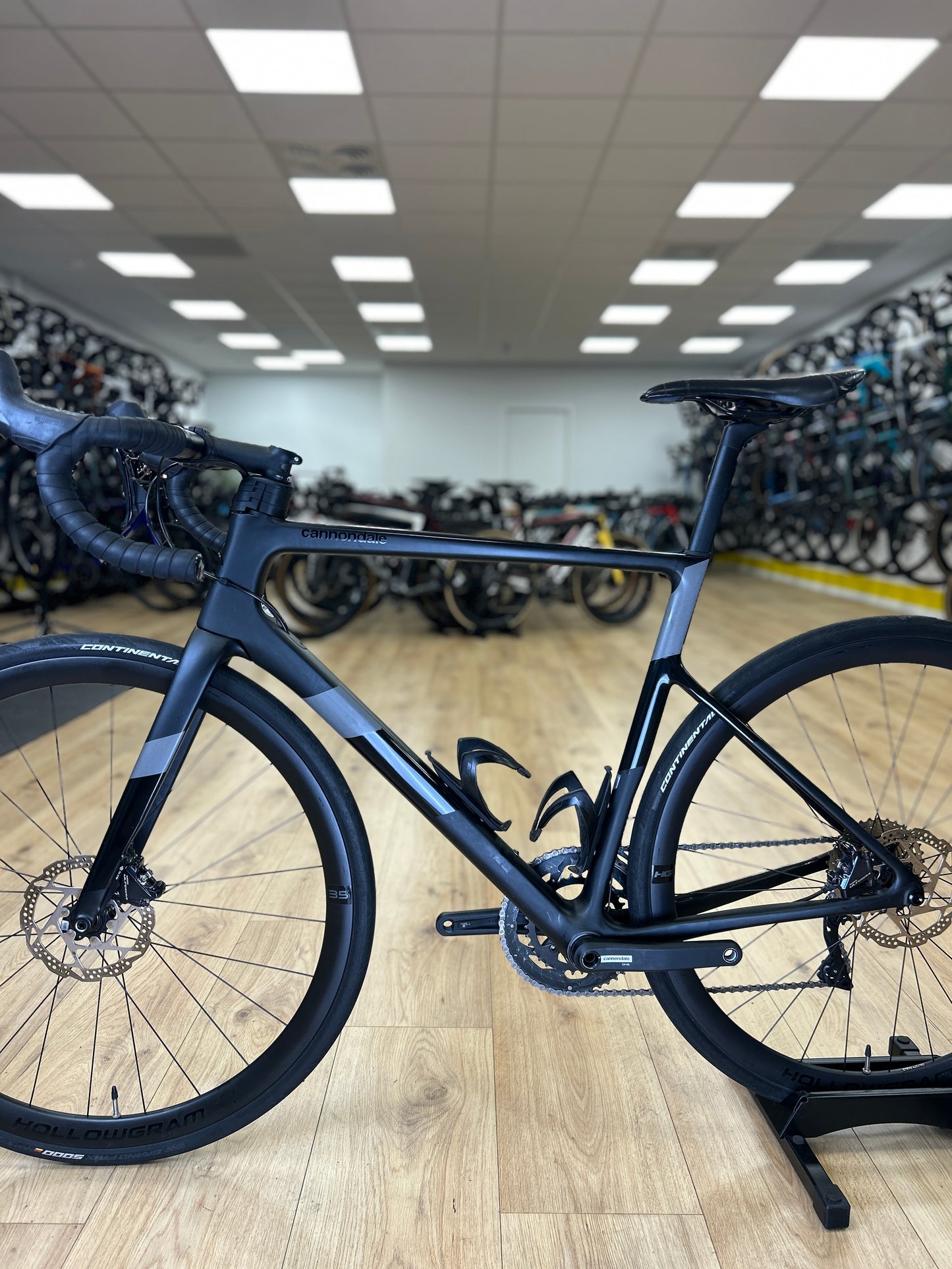 Cannondale SuperSix EVO Carbon Racefiets